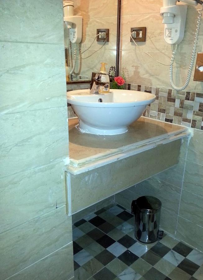 Mg Nefertiti Hotel Al Minya Ruang foto